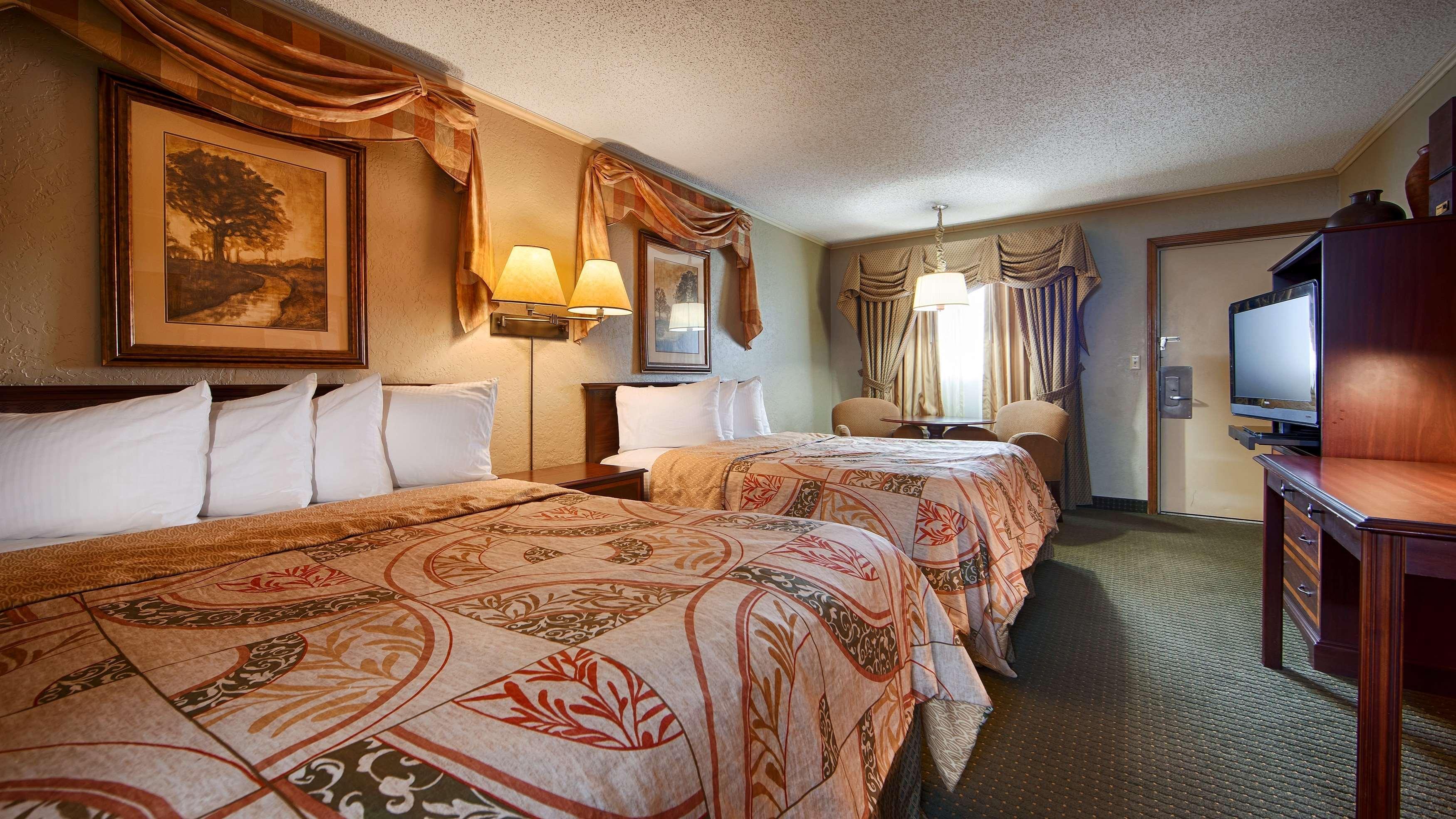 Best Western Plus Weatherford Bagian luar foto