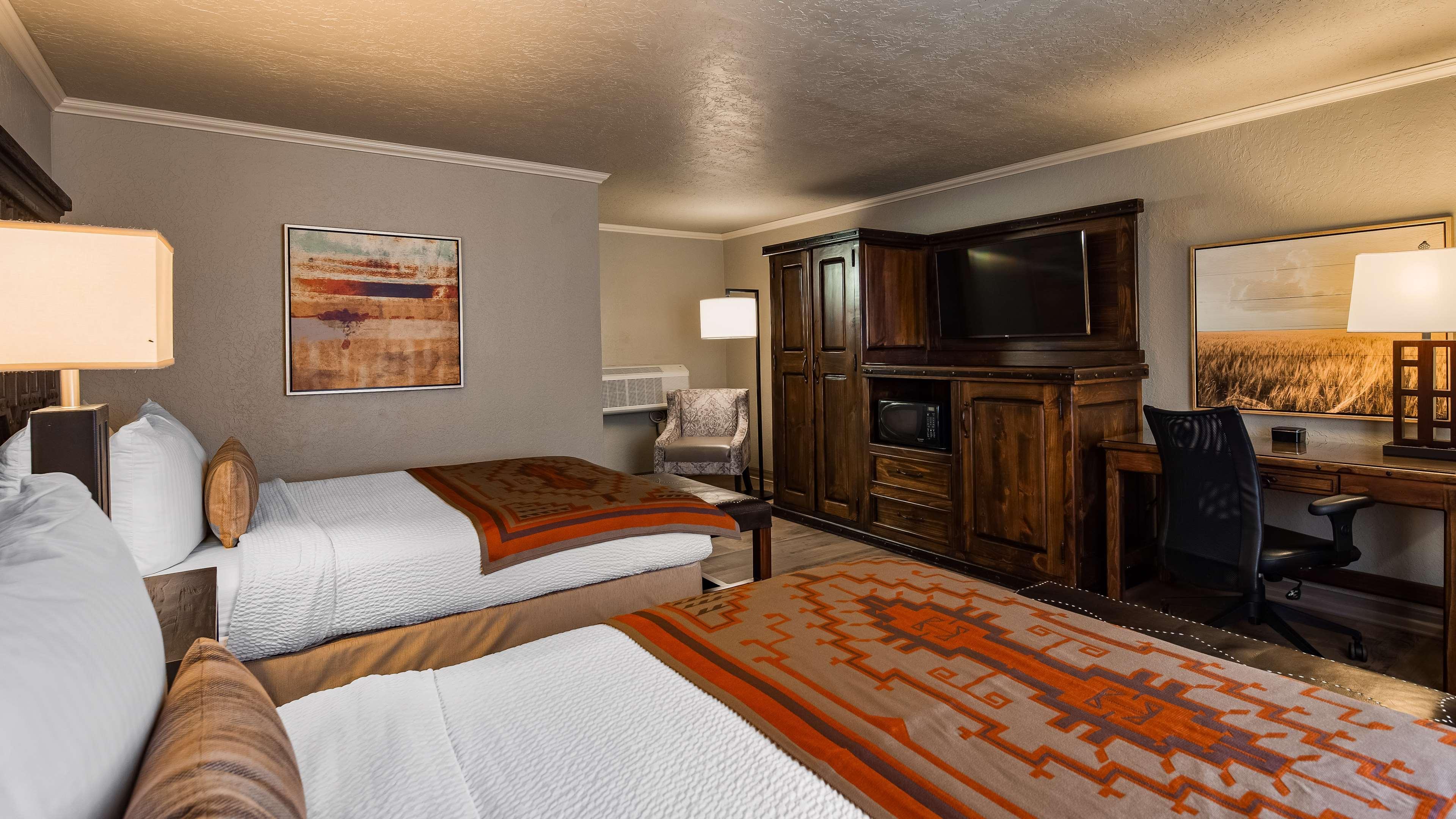 Best Western Plus Weatherford Bagian luar foto
