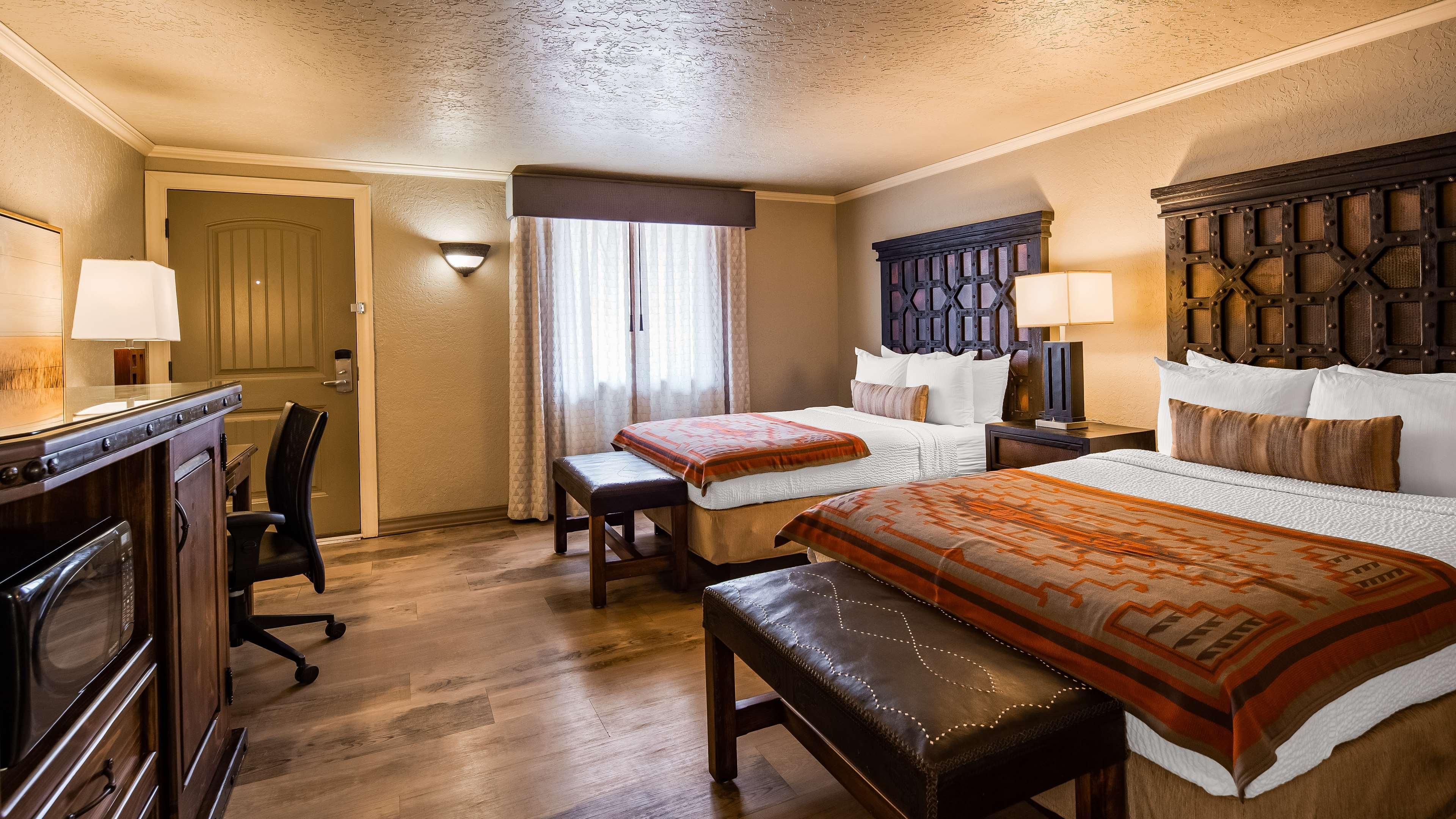 Best Western Plus Weatherford Bagian luar foto