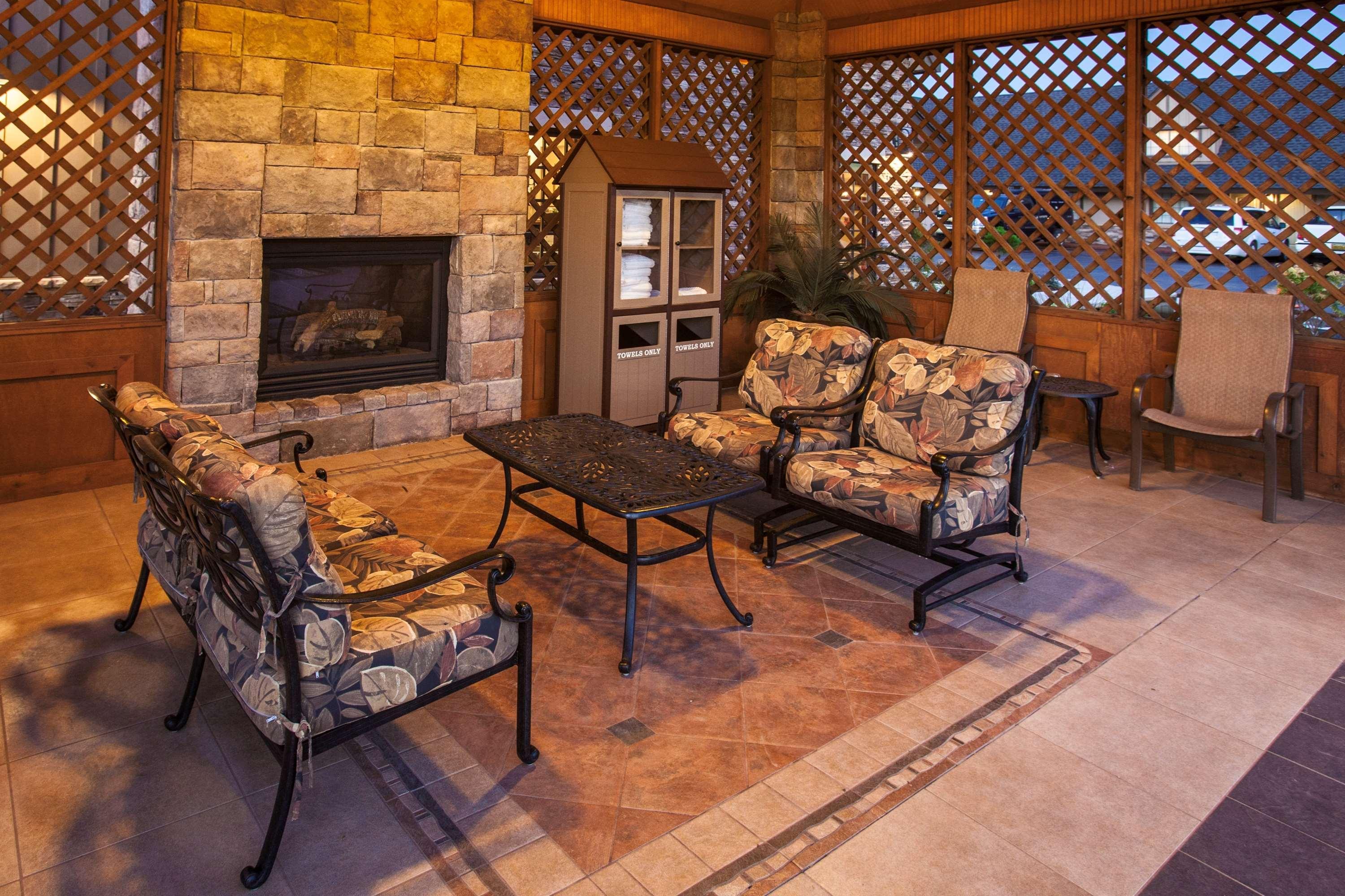 Best Western Plus Weatherford Bagian luar foto
