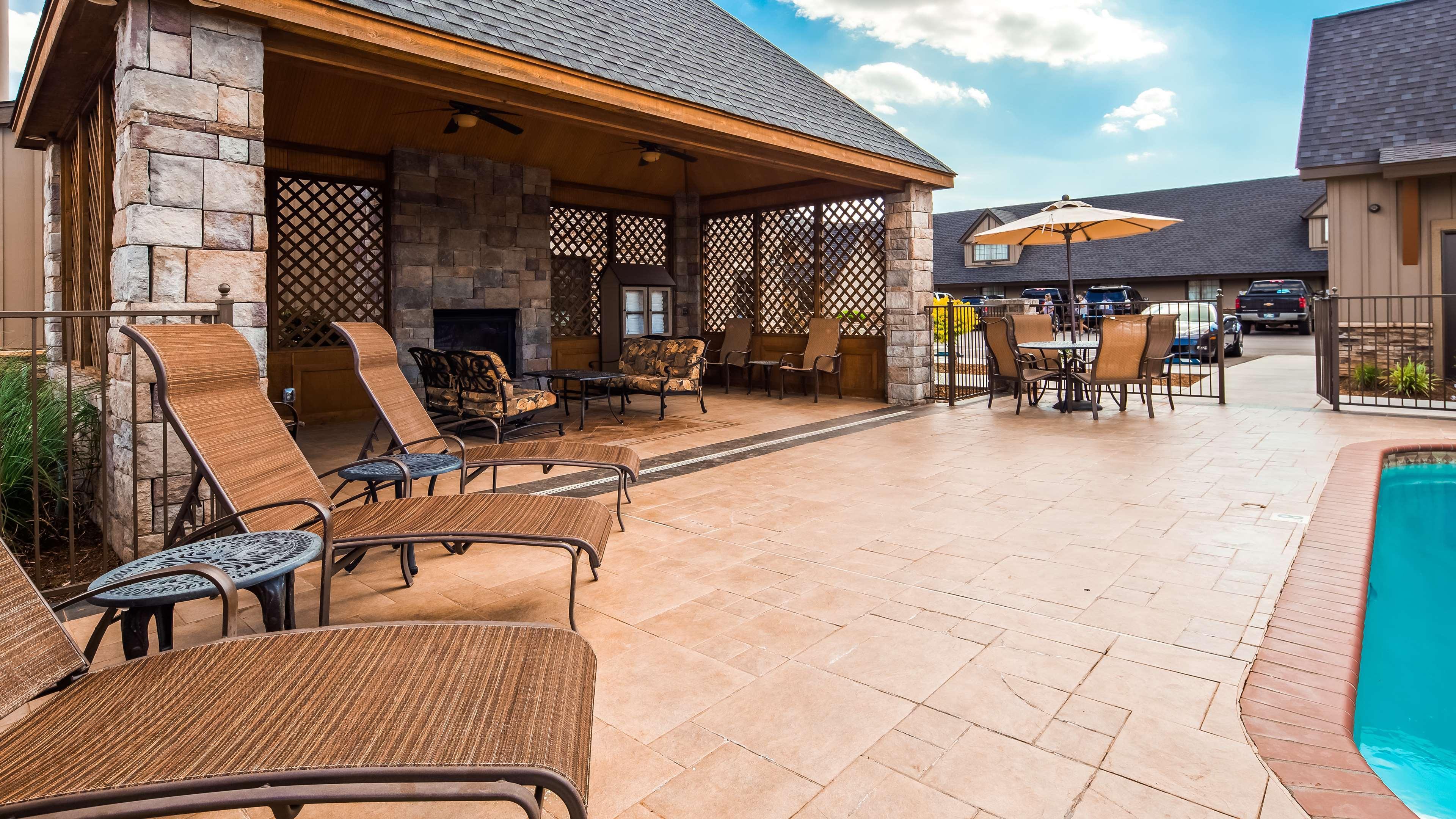 Best Western Plus Weatherford Bagian luar foto