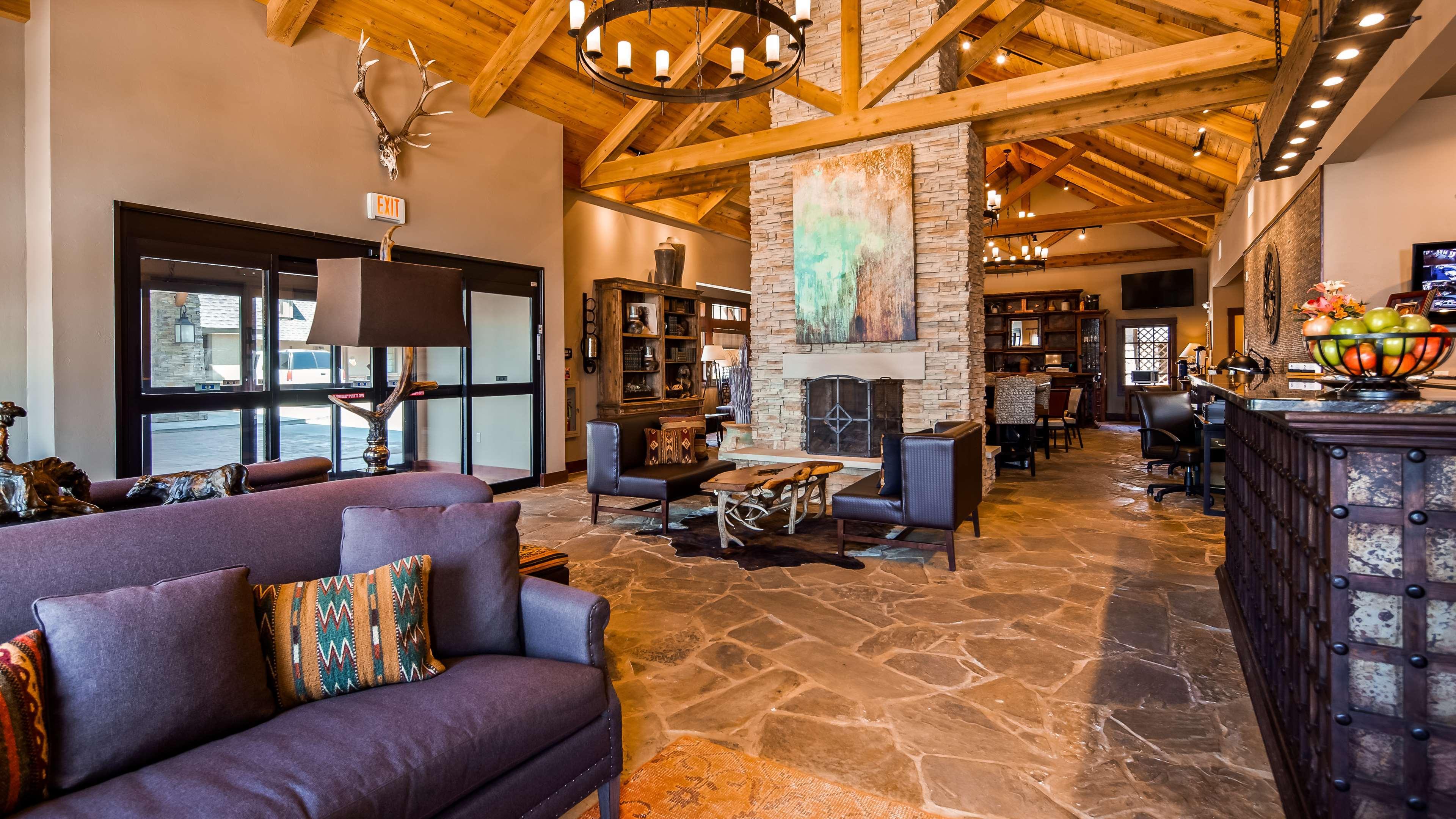 Best Western Plus Weatherford Bagian luar foto