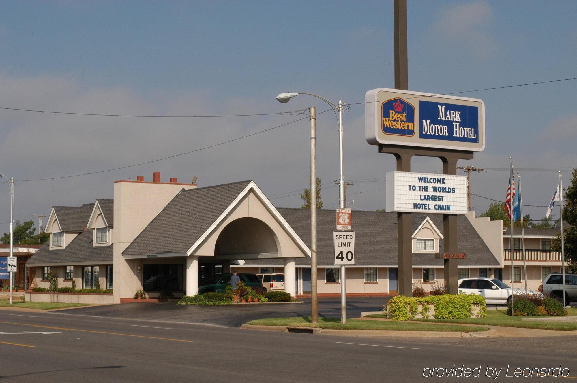 Best Western Plus Weatherford Bagian luar foto
