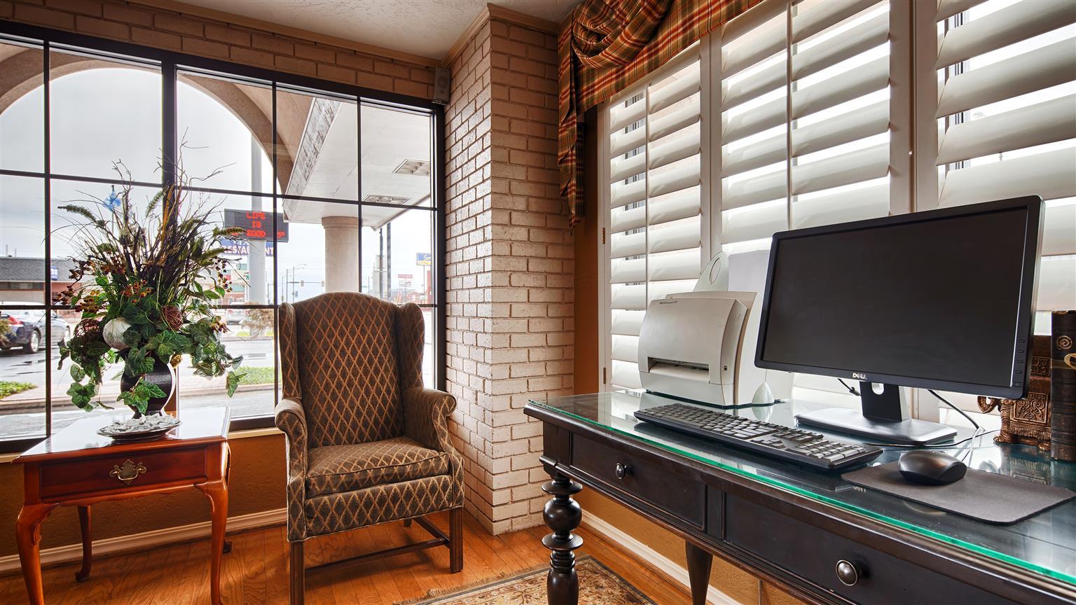 Best Western Plus Weatherford Bagian luar foto